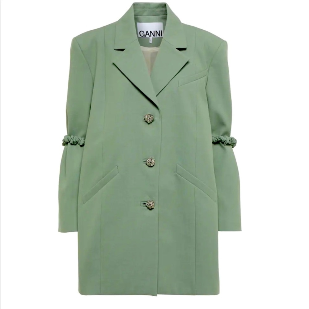 S/M Ganni blazer. Never worn, only selling because I bought two & lost tags.